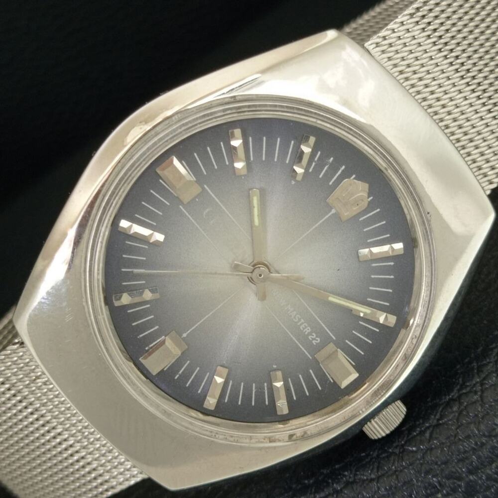 Vintage 1986 Citizen Manual Wound Mens Silver Watch & Silver Accents